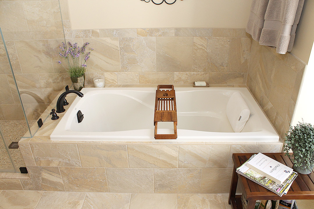 Soaker bathtub in Haymarket, VA